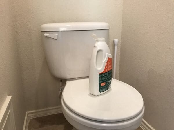 Using Soap to Un-Clog a Toilet